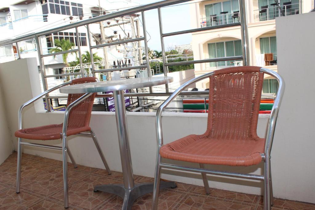 Samal Guesthouse Pattaya Værelse billede