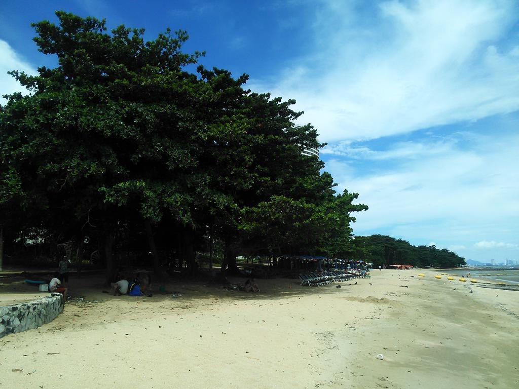 Samal Guesthouse Pattaya Eksteriør billede